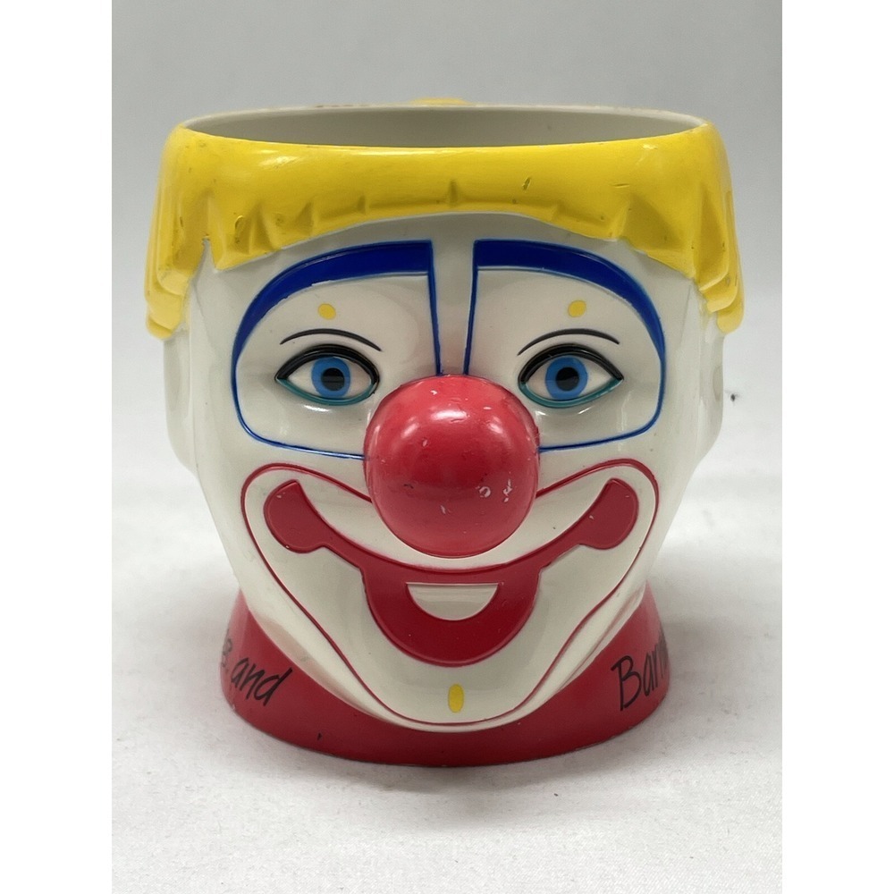 Vintage Ringling Bros and Barnum & Bailey Circus White CLOWN Plastic Mug Cup - Picture 1 of 9